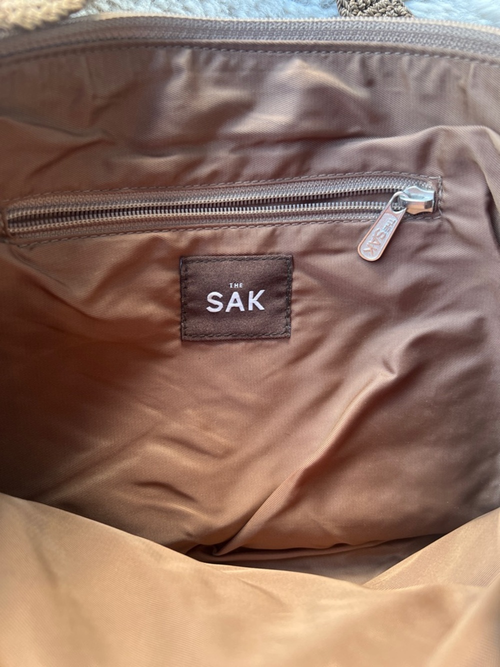 The Sak Tan Crochet Crossbody Bag with Zip Pocket - Picture 4 of 8